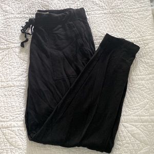 GUC Lou & Grey Signaturesoft Sweatpants